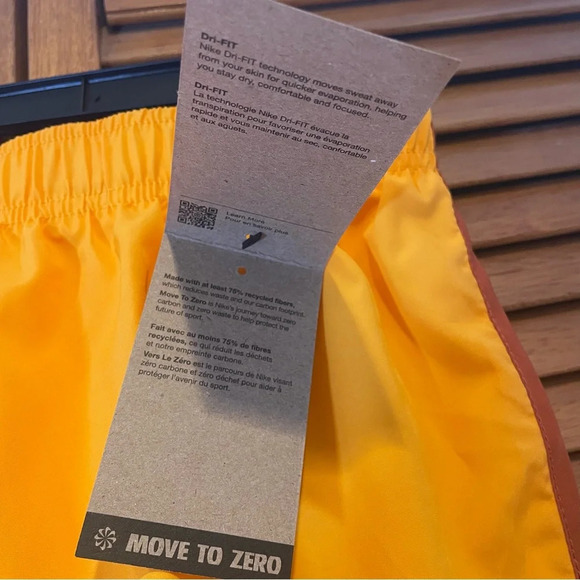 Nike Women’s Dri-Fit Lined Orange Tempo Athletic Shorts Sz M NWT - Picture 3 of 7